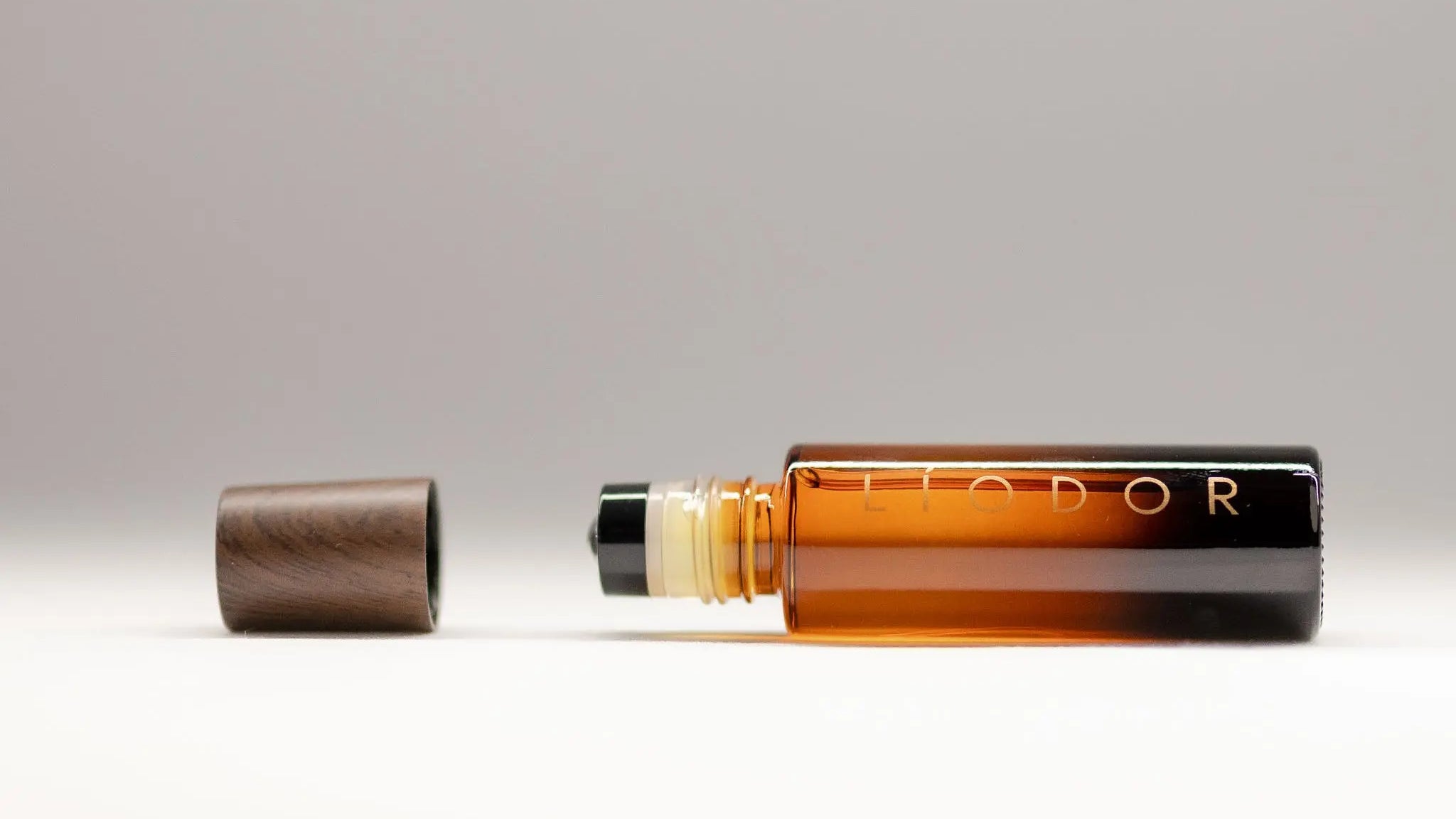 Hoe blijft je parfum zo lang mogelijk zitten?